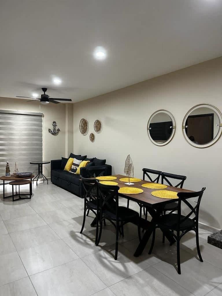 Apartamento Depa A 1 Cuadra De La Playa - Flamingo 201 *
